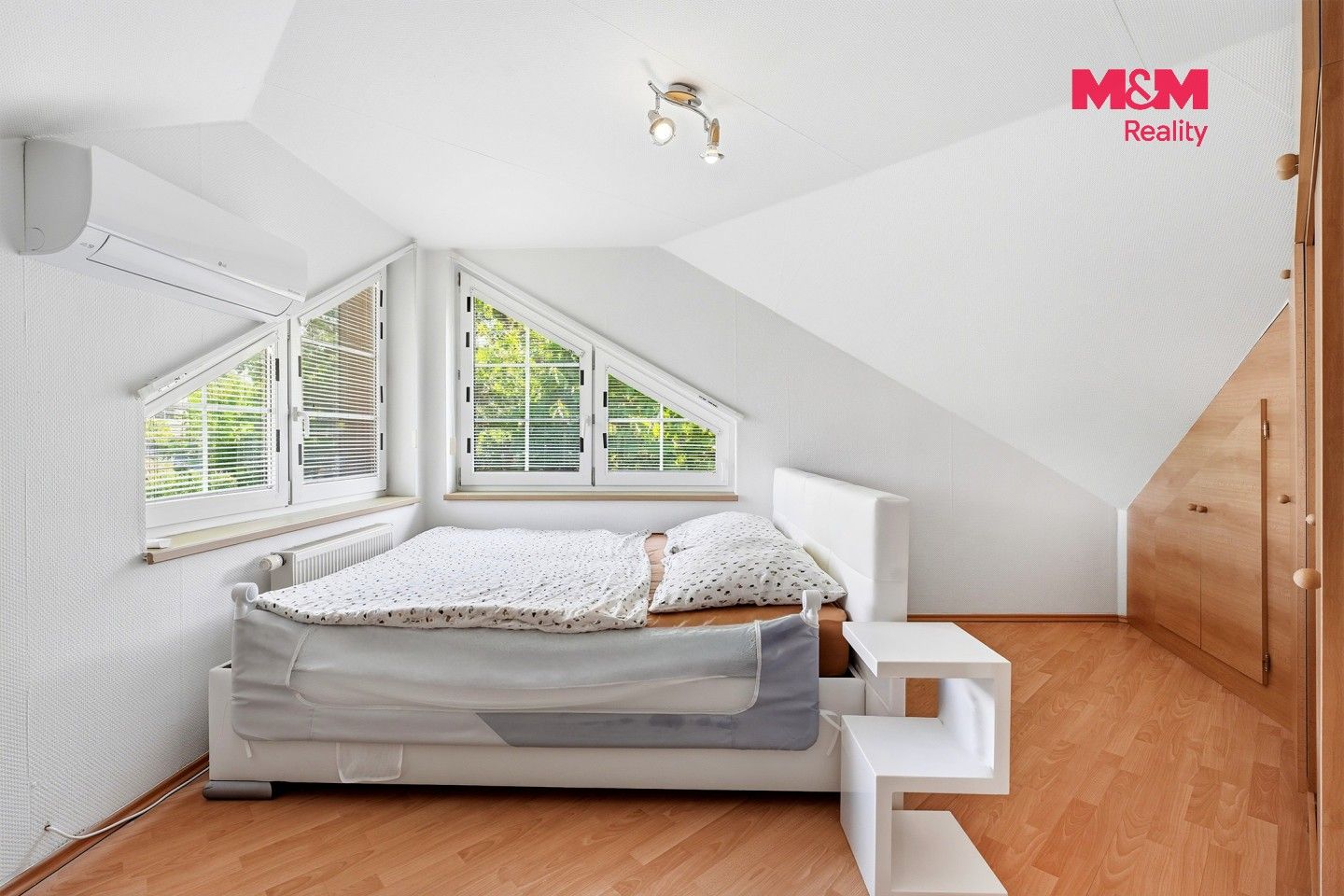 Prodej domu 281 m² - foto 22