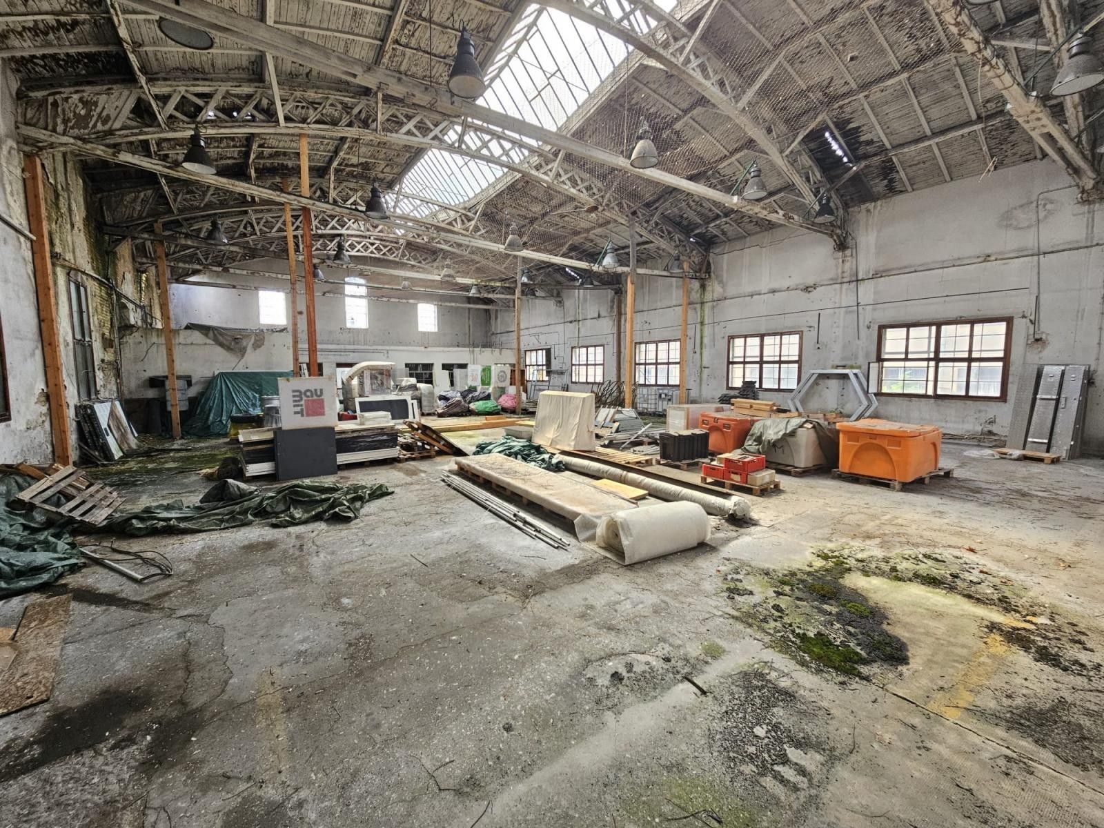 Prodej komerčního prostoru 3085 m² - foto 6
