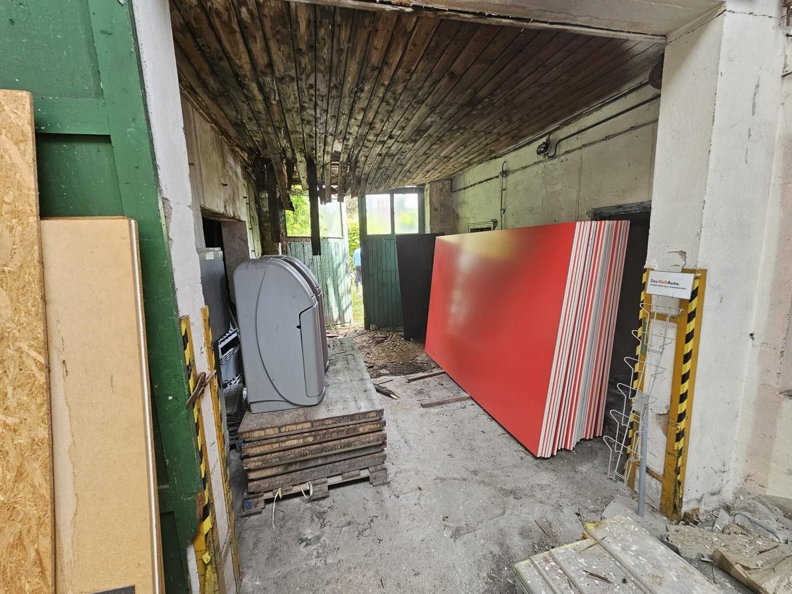Prodej komerčního prostoru 3085 m² - foto 10