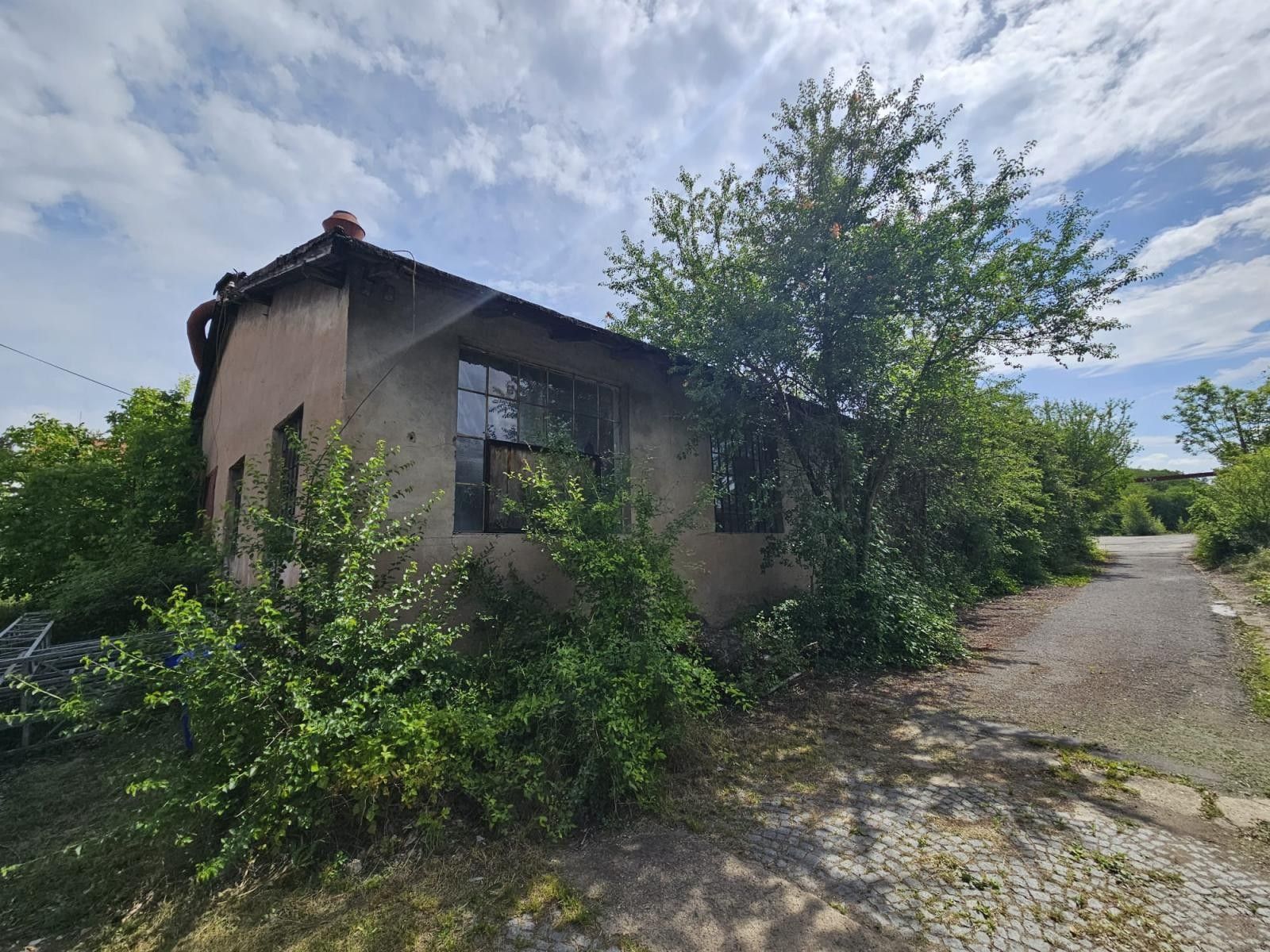 Prodej komerčního prostoru 3085 m² - foto 12