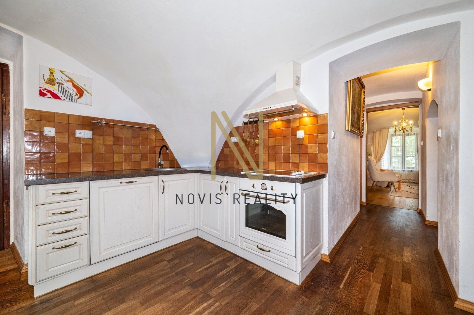 Prodej domu 1400 m² - foto 2