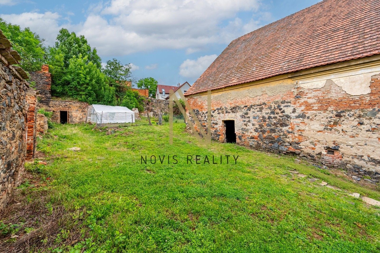 Prodej domu 1400 m² - foto 18