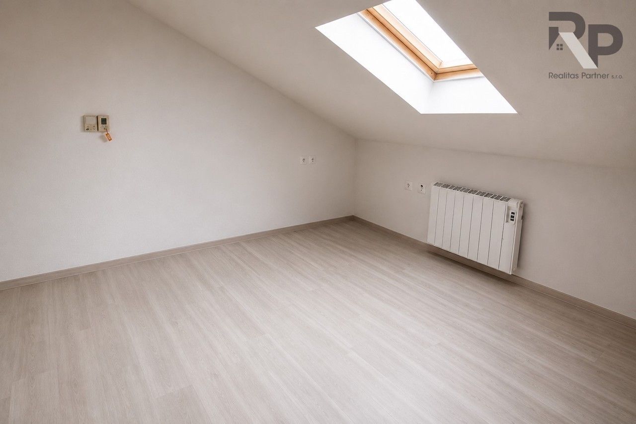 Pronájem bytu 2+kk 57 m² - foto 11