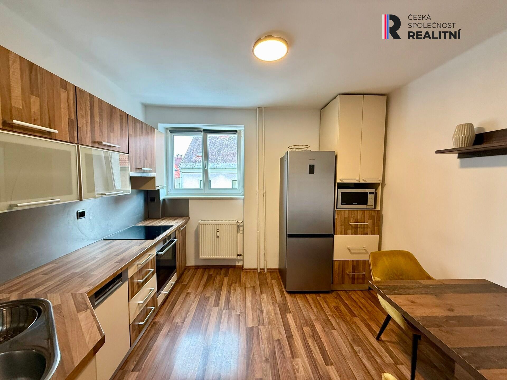 Pronájem bytu 2+1 57 m² - foto 4