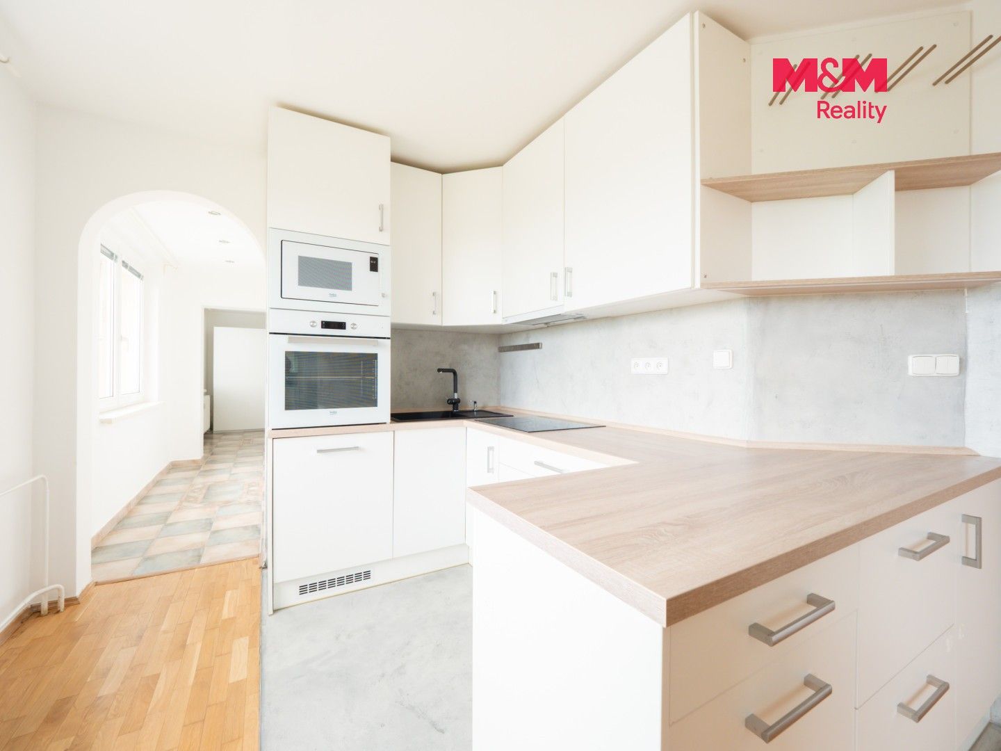 Prodej bytu 2+kk 68 m² - foto 1