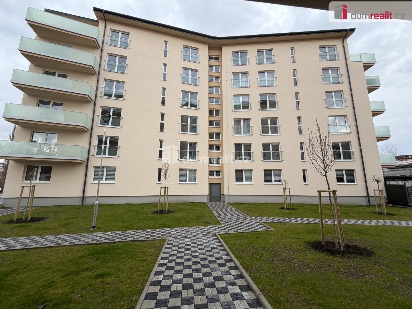 Pronájem bytu 2+kk 48 m² - foto 10