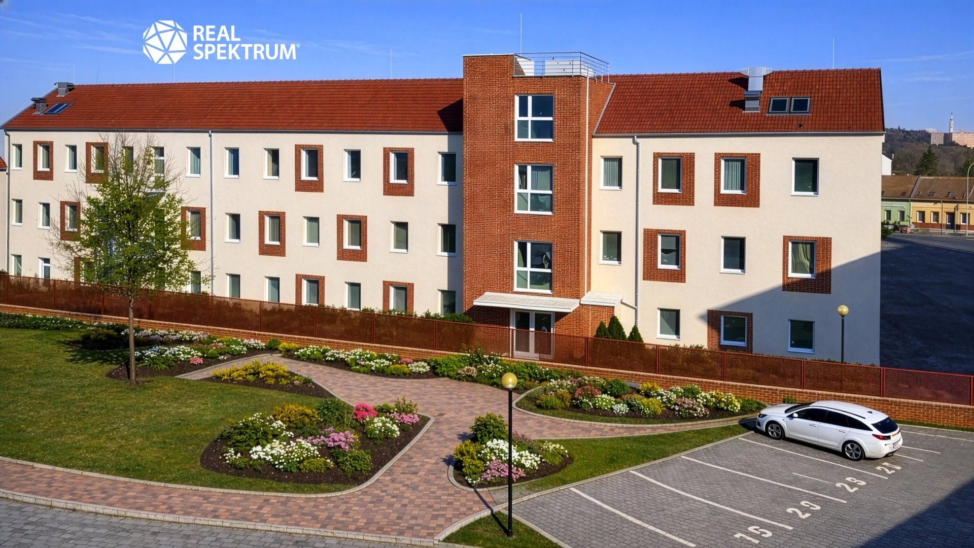 Pronájem nemovitosti 418 m² - foto 5