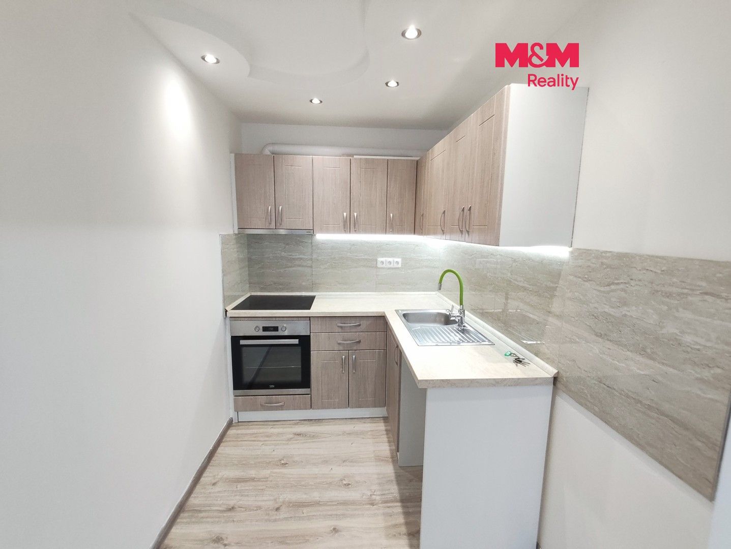 Pronájem bytu 2+kk 44 m² - foto 1