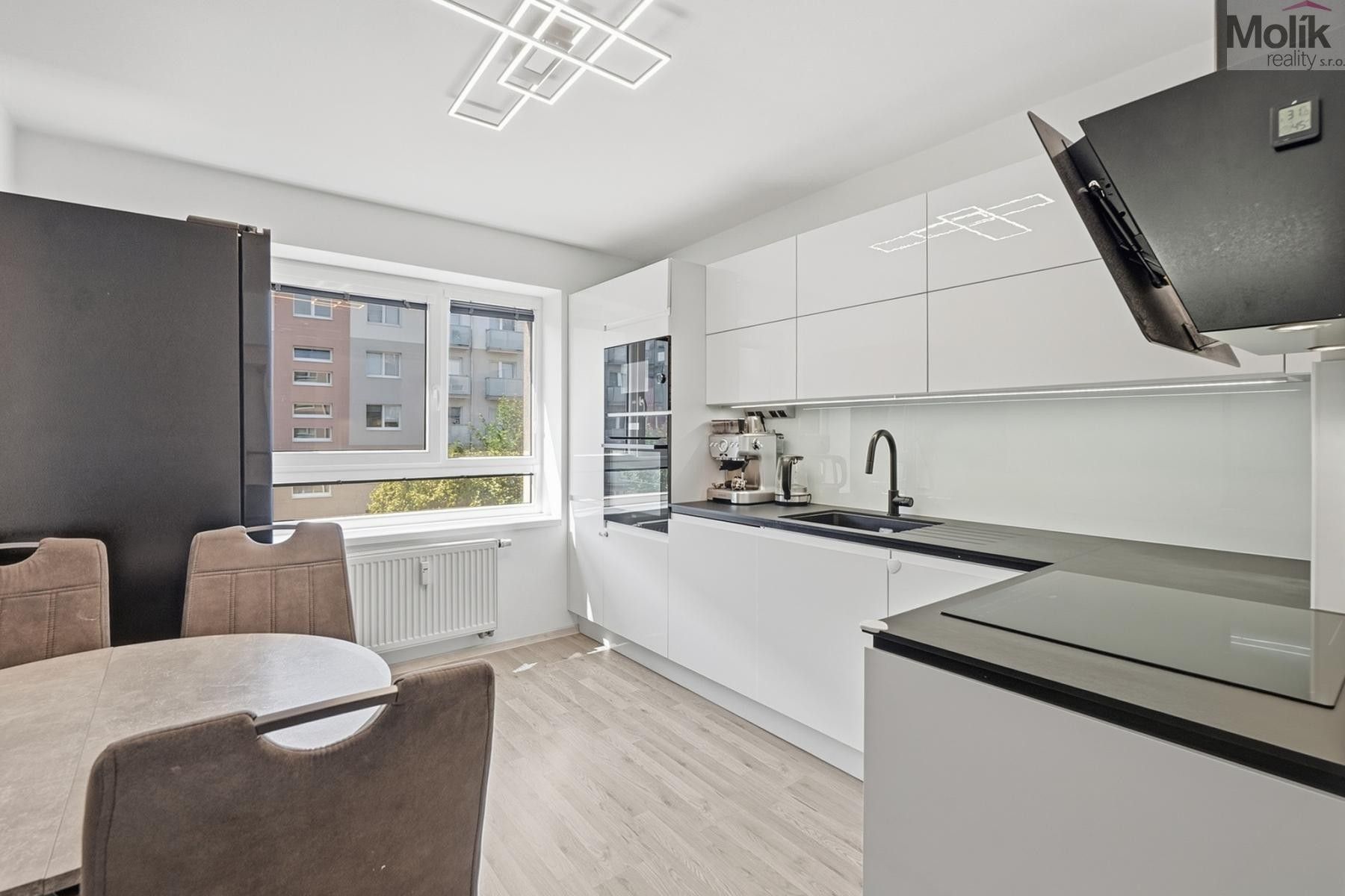 Prodej bytu 3+kk 66 m² - foto 5