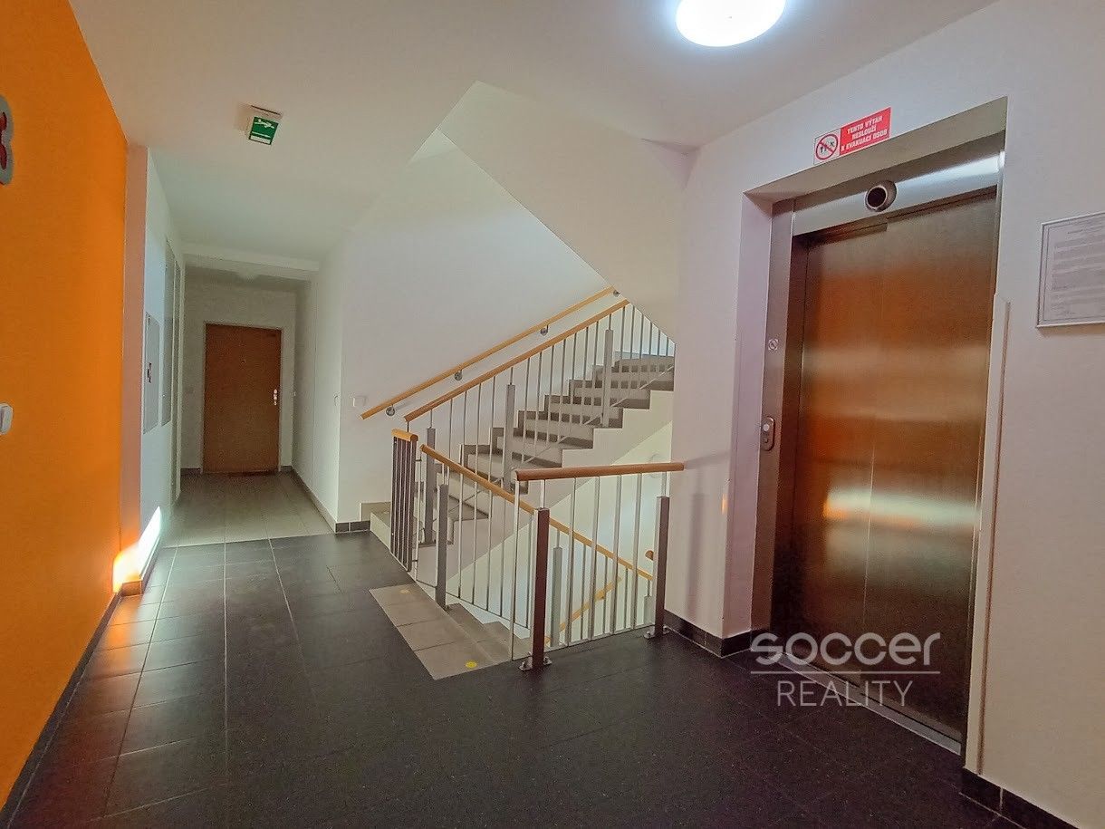 Pronájem bytu 2+kk 45 m² - foto 9