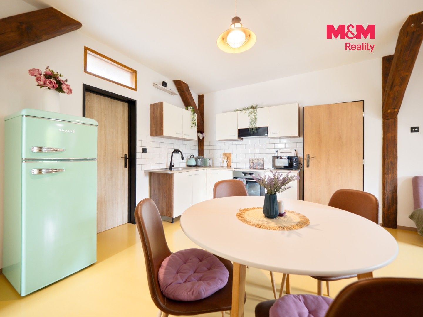 Pronájem bytu 3+kk 72 m² - foto 4