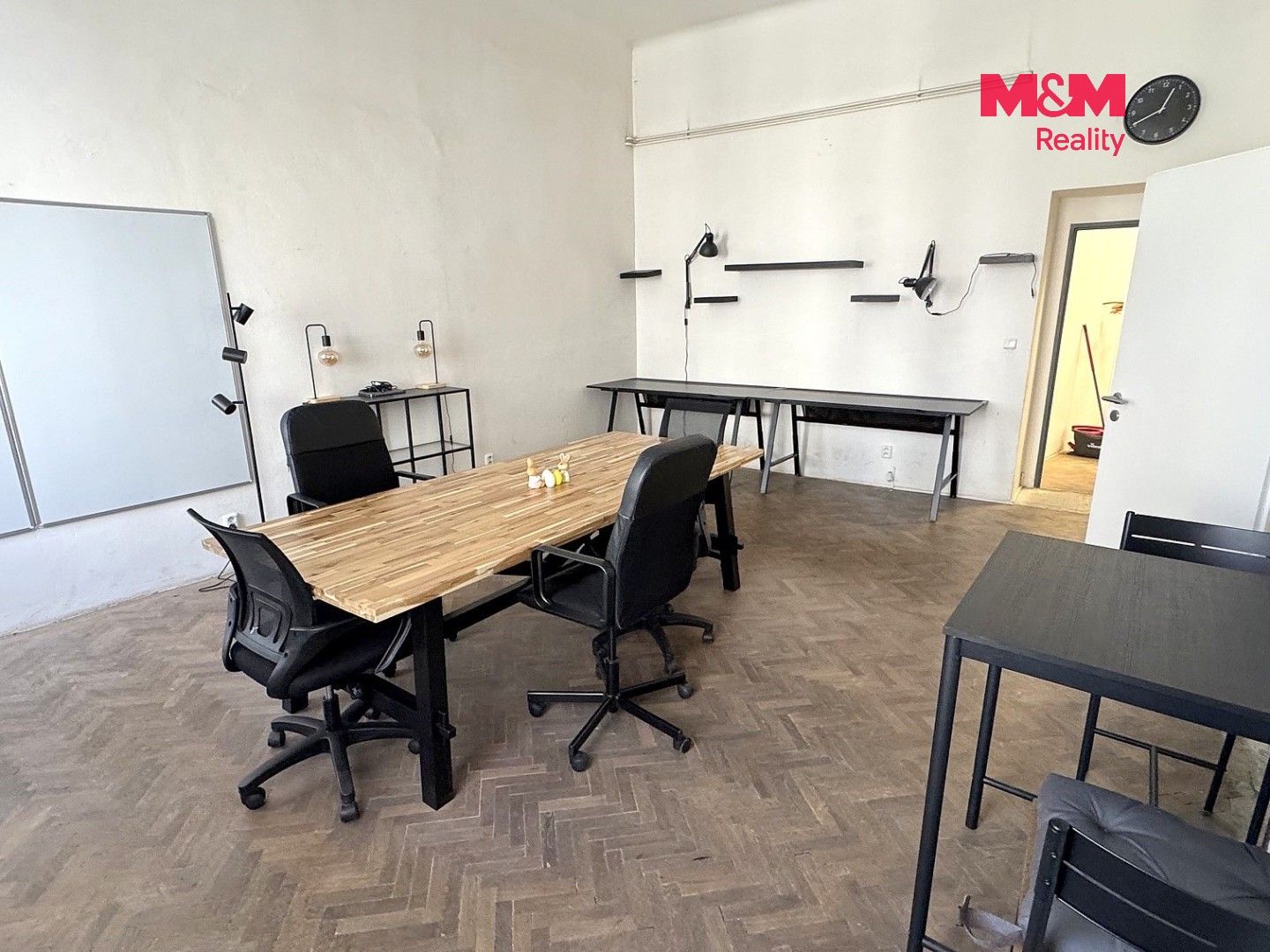 Pronájem komerčního prostoru 99 m² - foto 2