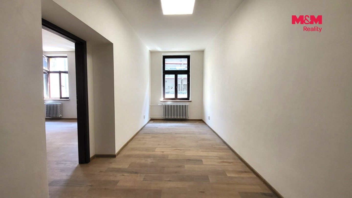 Pronájem bytu 3+1 82 m² - foto 6