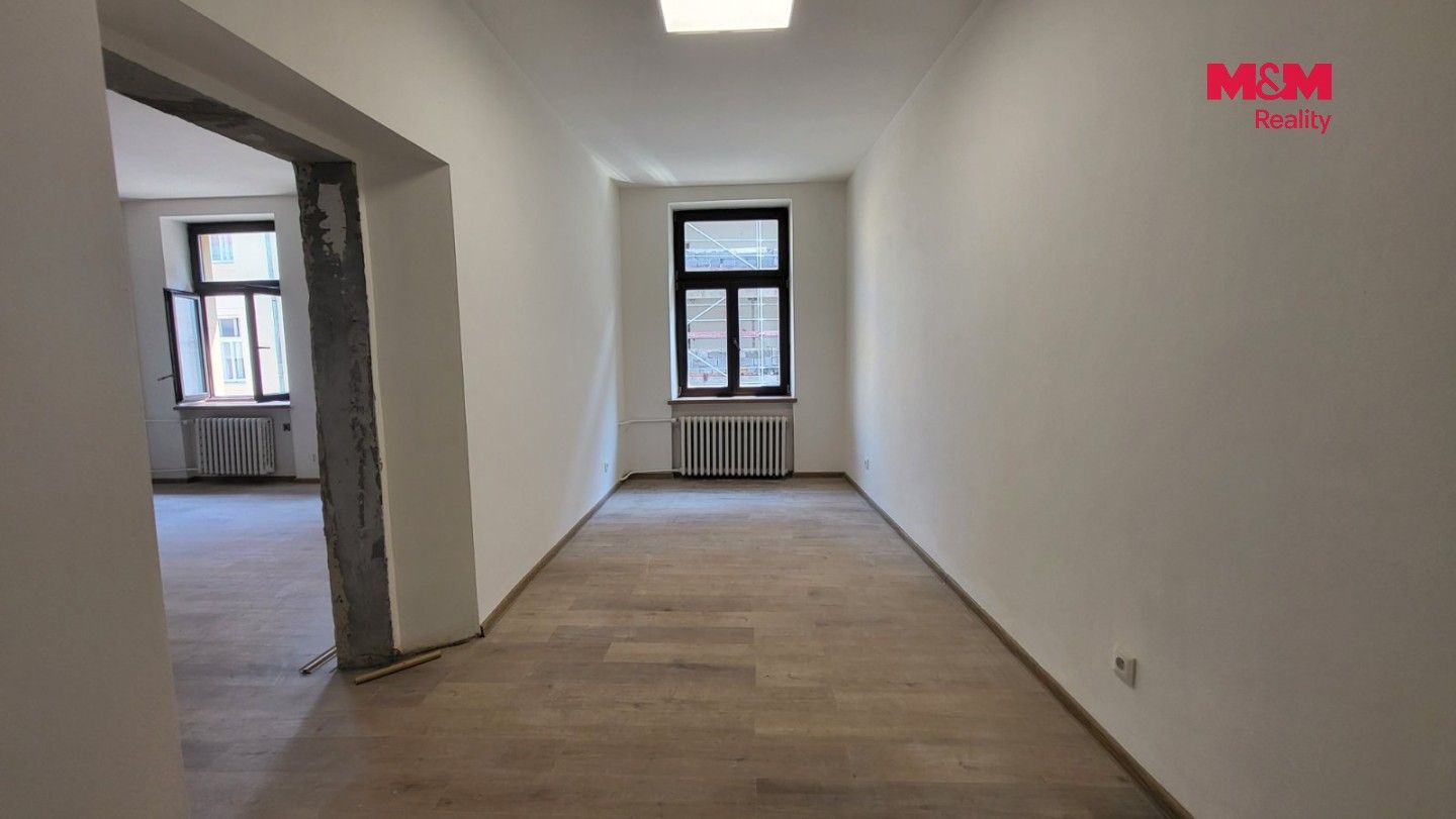 Pronájem bytu 3+1 82 m² - foto 11