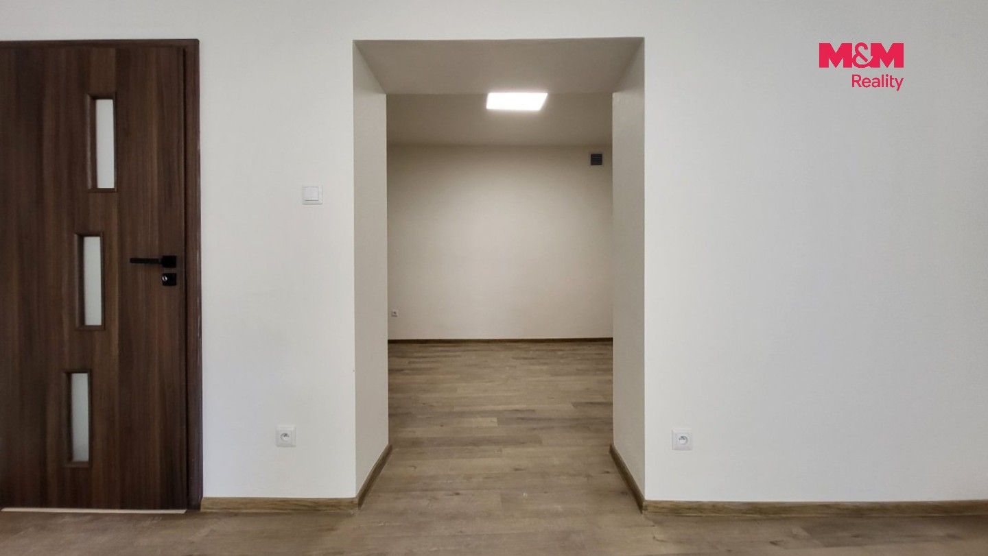 Pronájem bytu 3+1 82 m² - foto 20