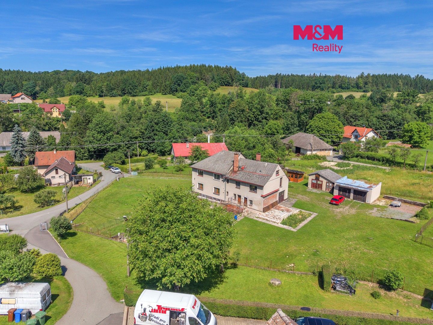 Prodej domu 191 m² - foto 1