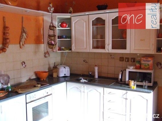 Pronájem bytu 3+kk 70 m² - foto 1