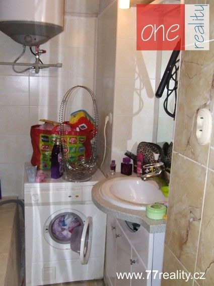 Pronájem bytu 3+kk 70 m² - foto 12