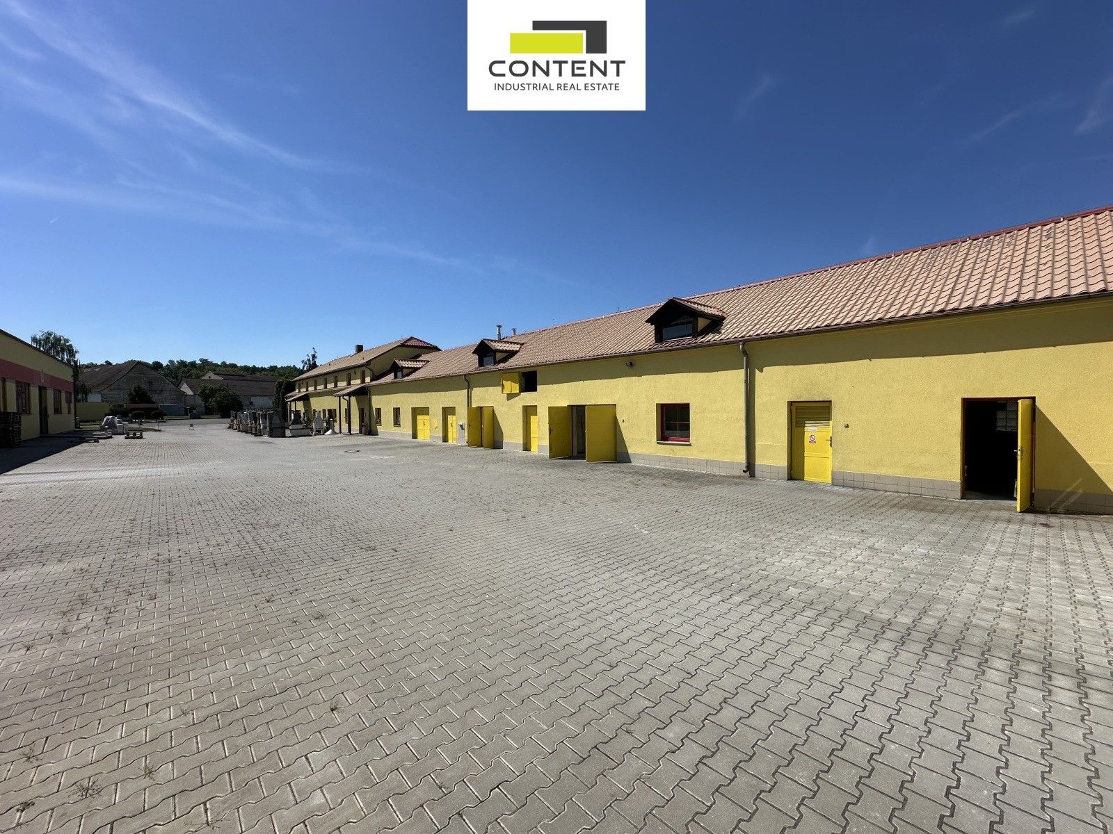 Pronájem komerčního prostoru 2041 m² - foto 10
