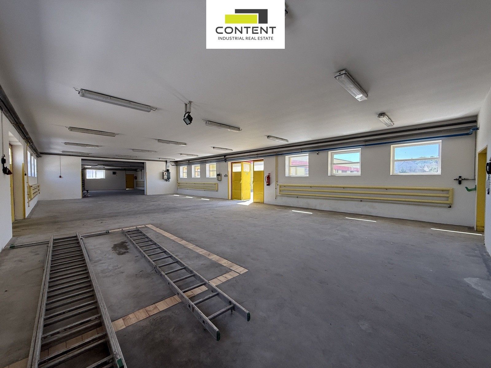 Pronájem komerčního prostoru 2041 m² - foto 15