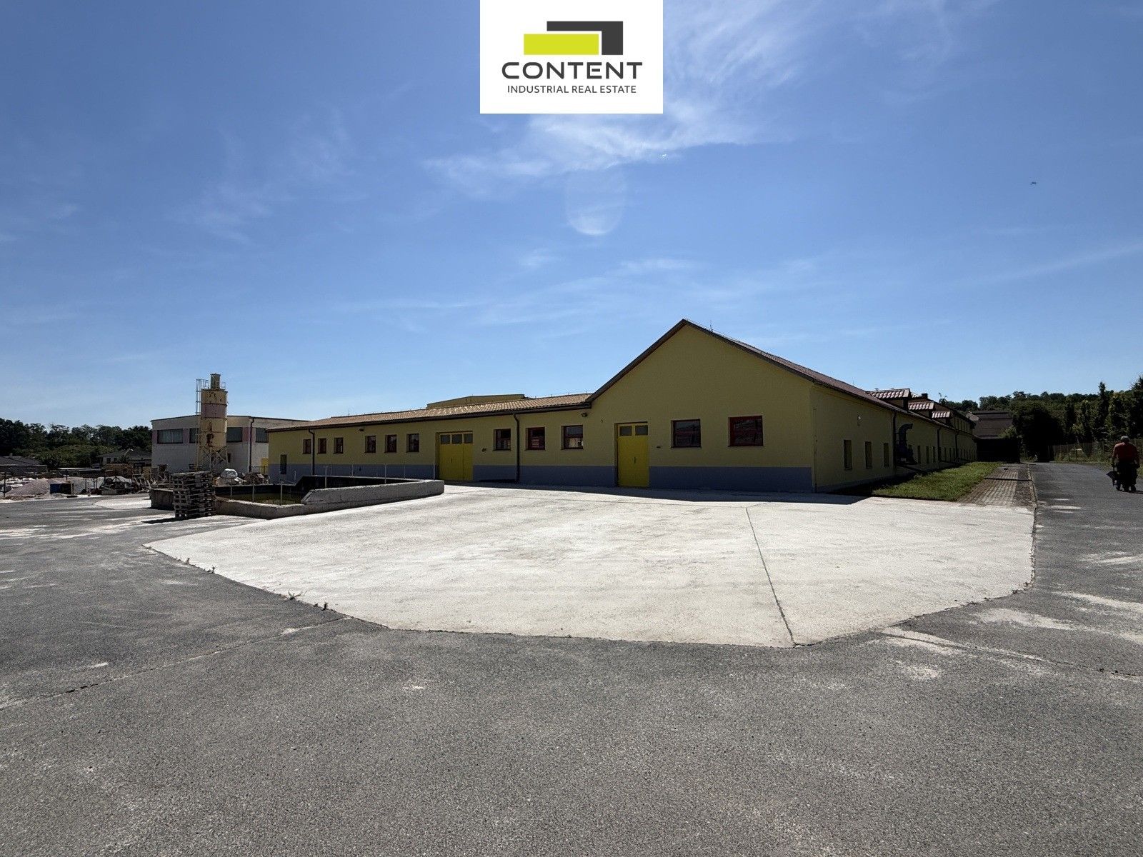 Pronájem komerčního prostoru 2041 m² - foto 24
