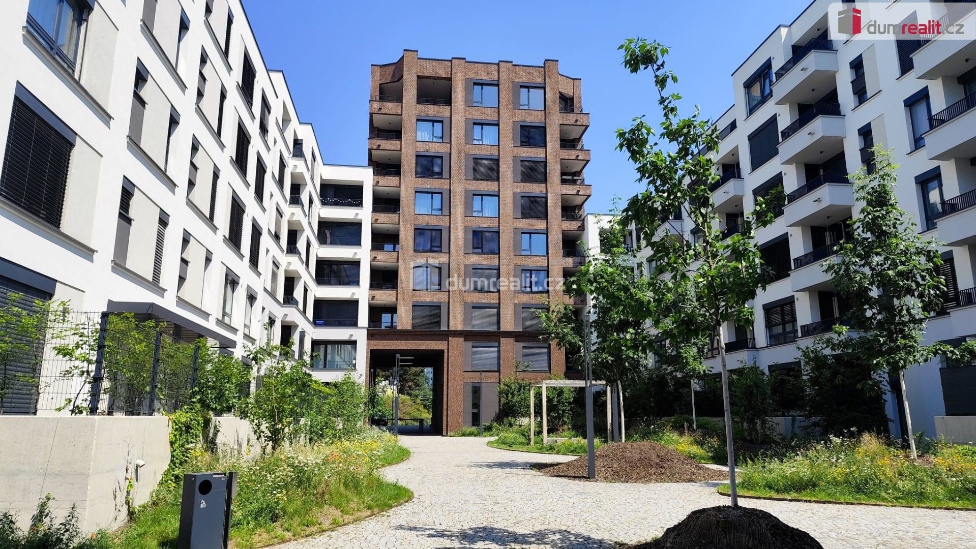 Pronájem bytu 2+kk 44 m² - foto 1