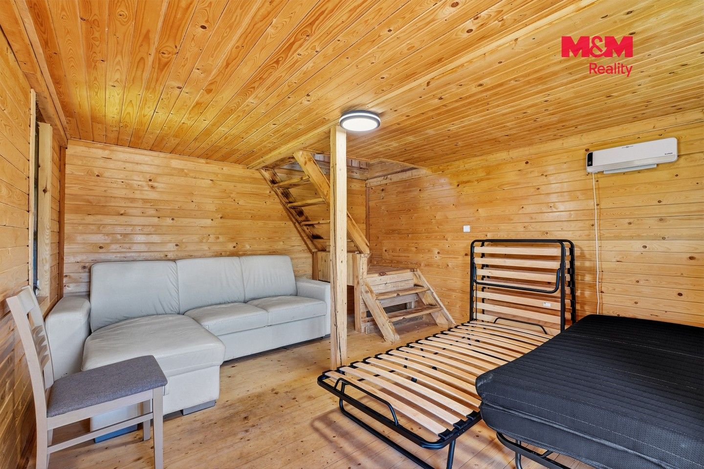 Prodej komerčního prostoru 800 m² - foto 12