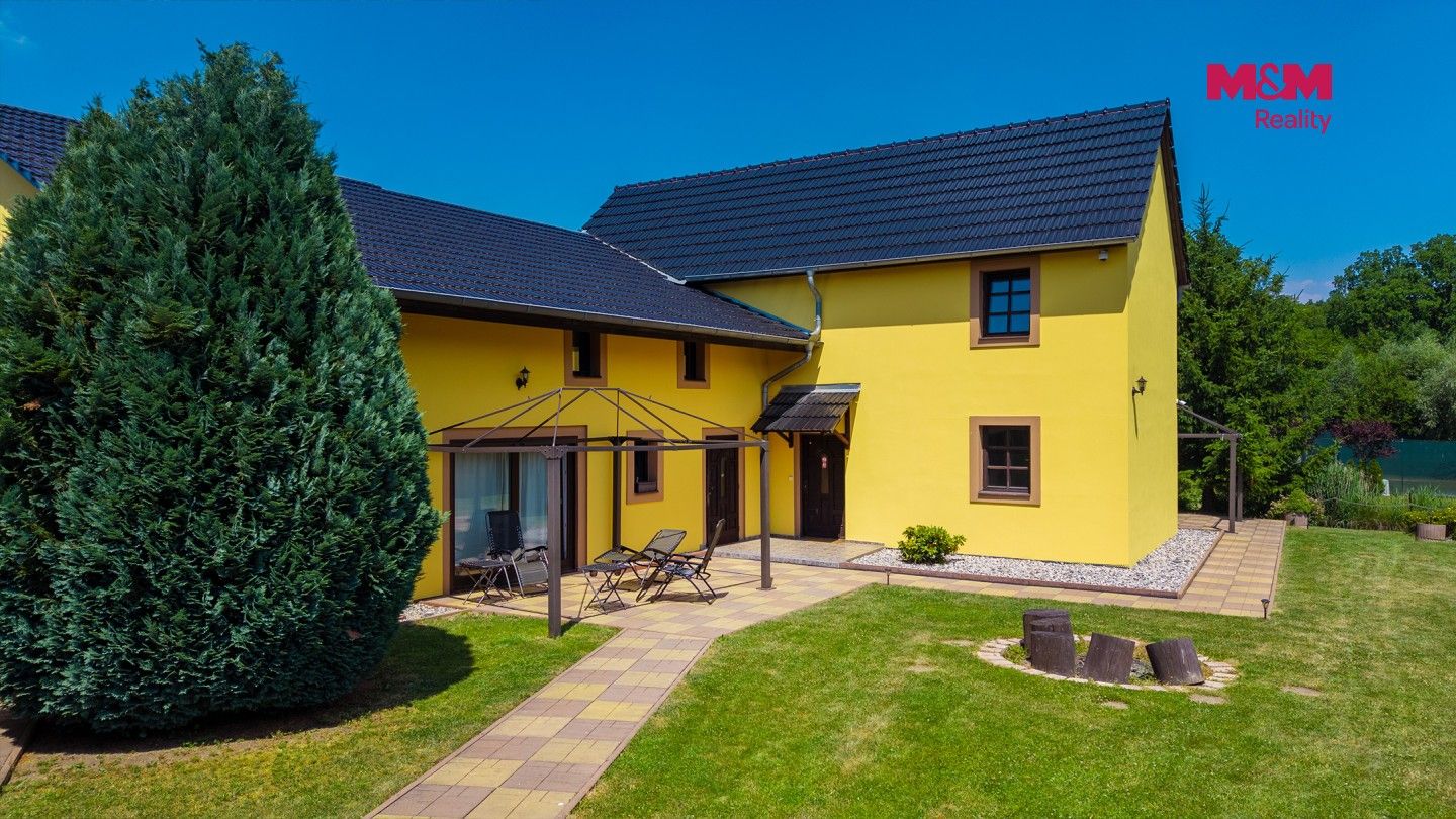 Prodej komerčního prostoru 800 m² - foto 16