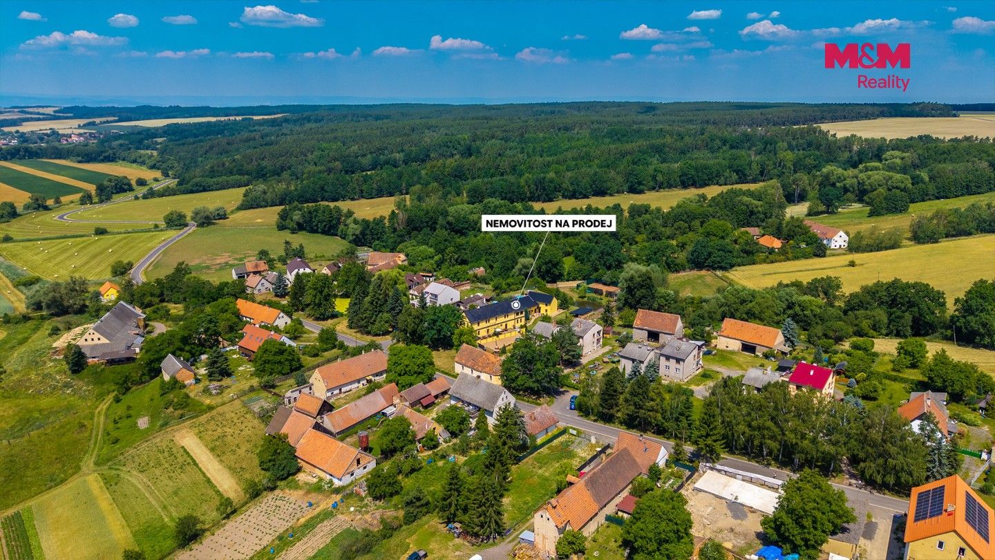 Prodej komerčního prostoru 800 m² - foto 24