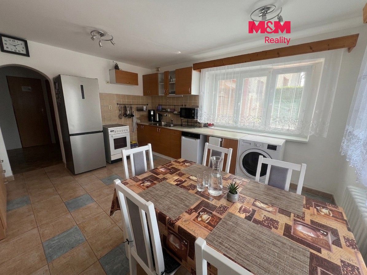 Pronájem bytu 2+1 72 m² - foto 1