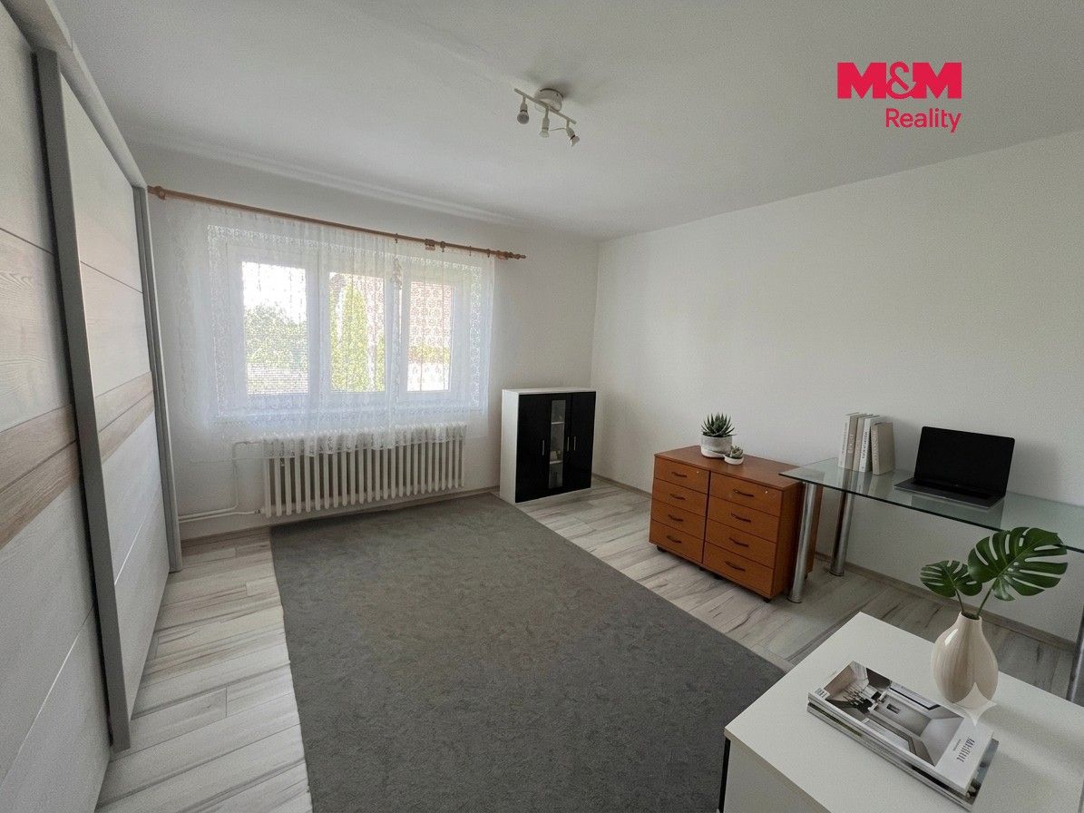 Pronájem bytu 2+1 72 m² - foto 3