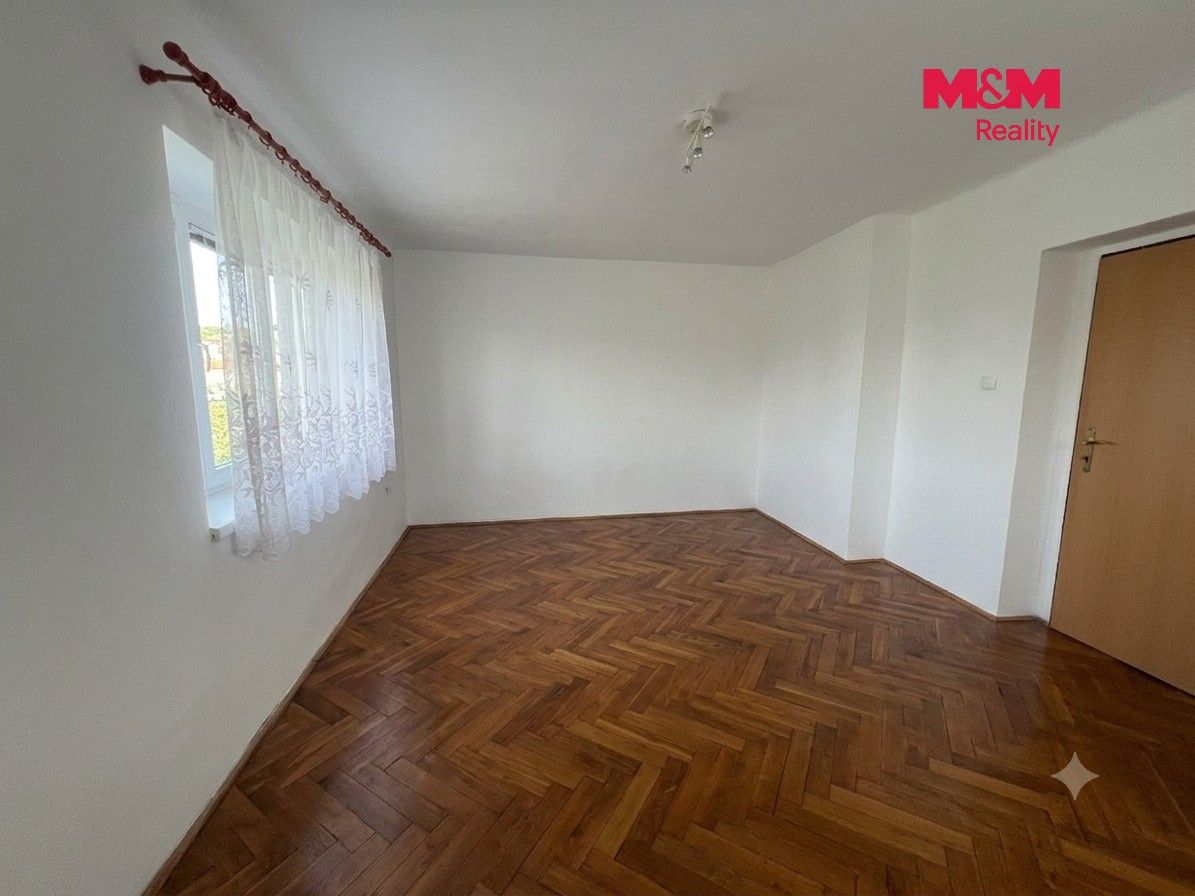 Pronájem bytu 2+1 72 m² - foto 5