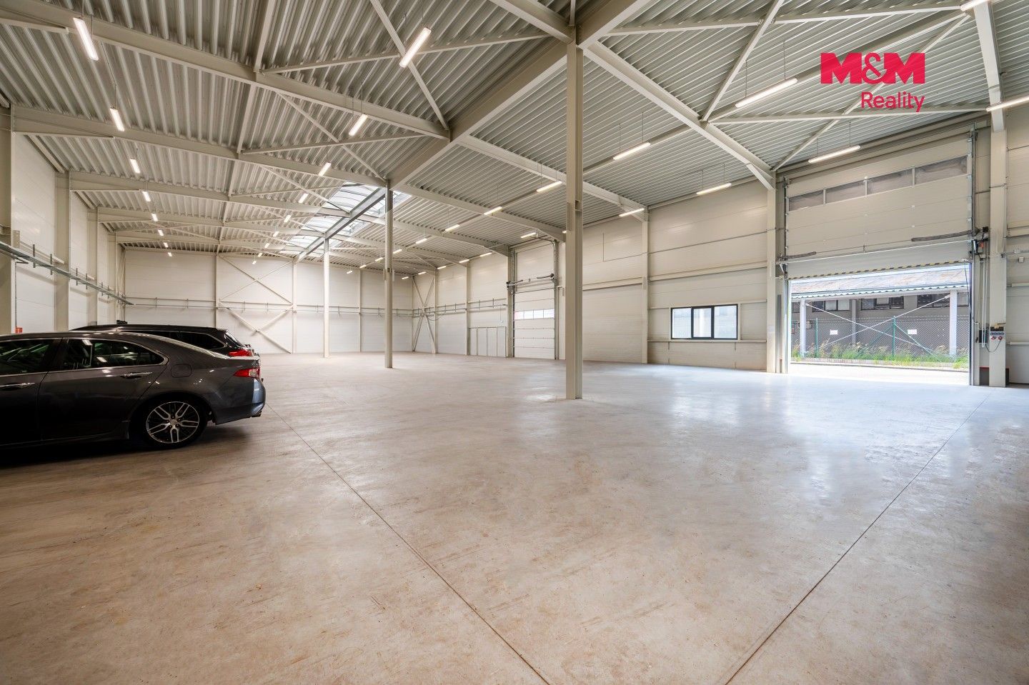 Pronájem komerčního prostoru 992 m² - foto 6