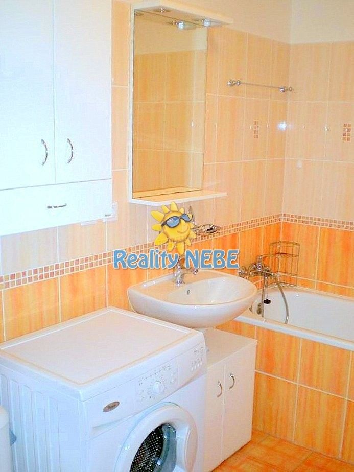 Pronájem bytu 1+kk 41 m² - foto 9