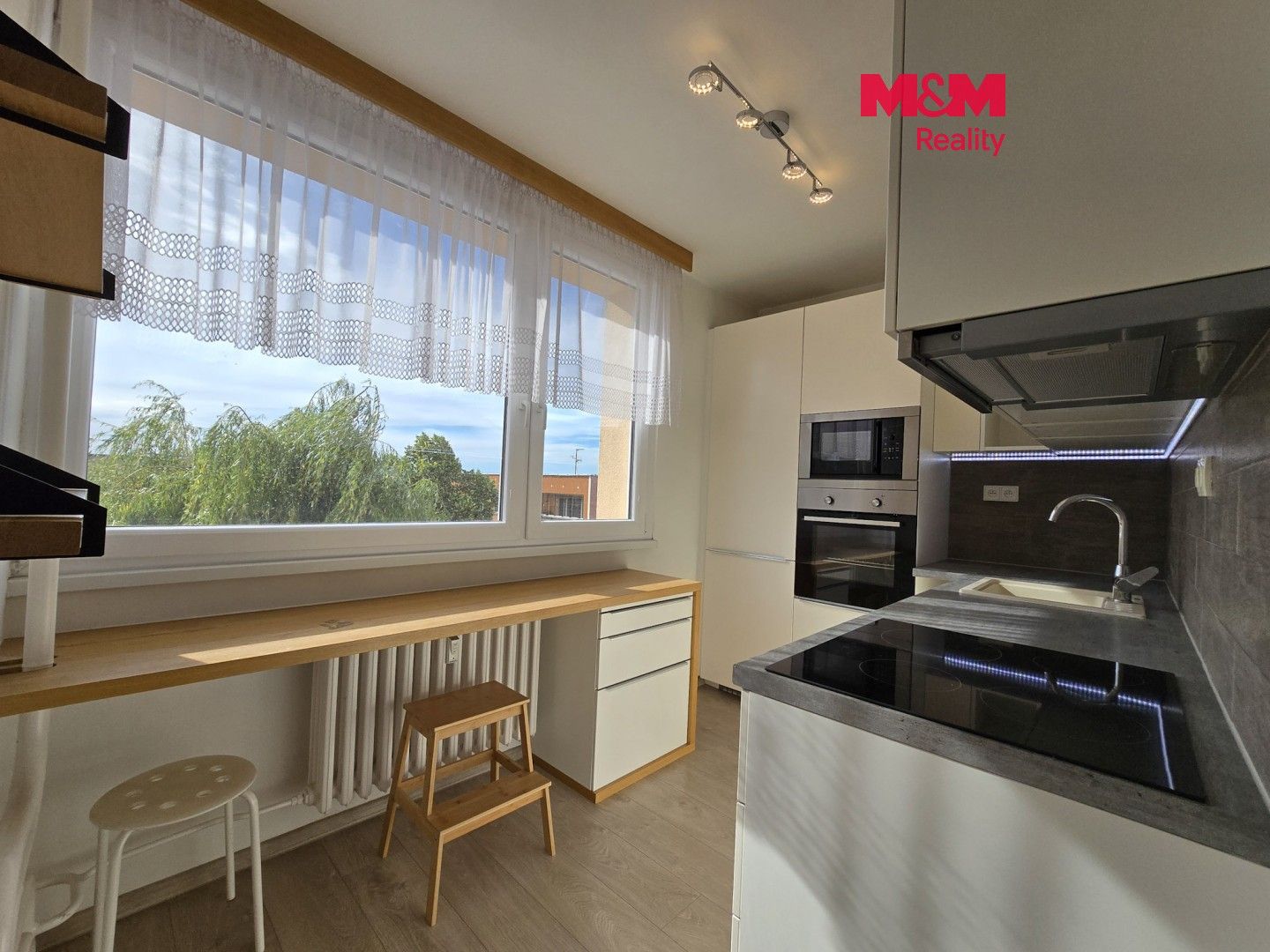 Prodej bytu 3+1 81 m² - foto 1