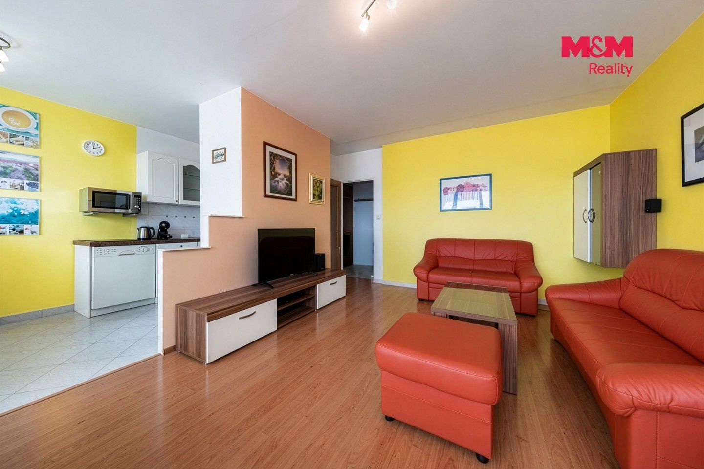 Prodej bytu 3+1 73 m² - foto 2