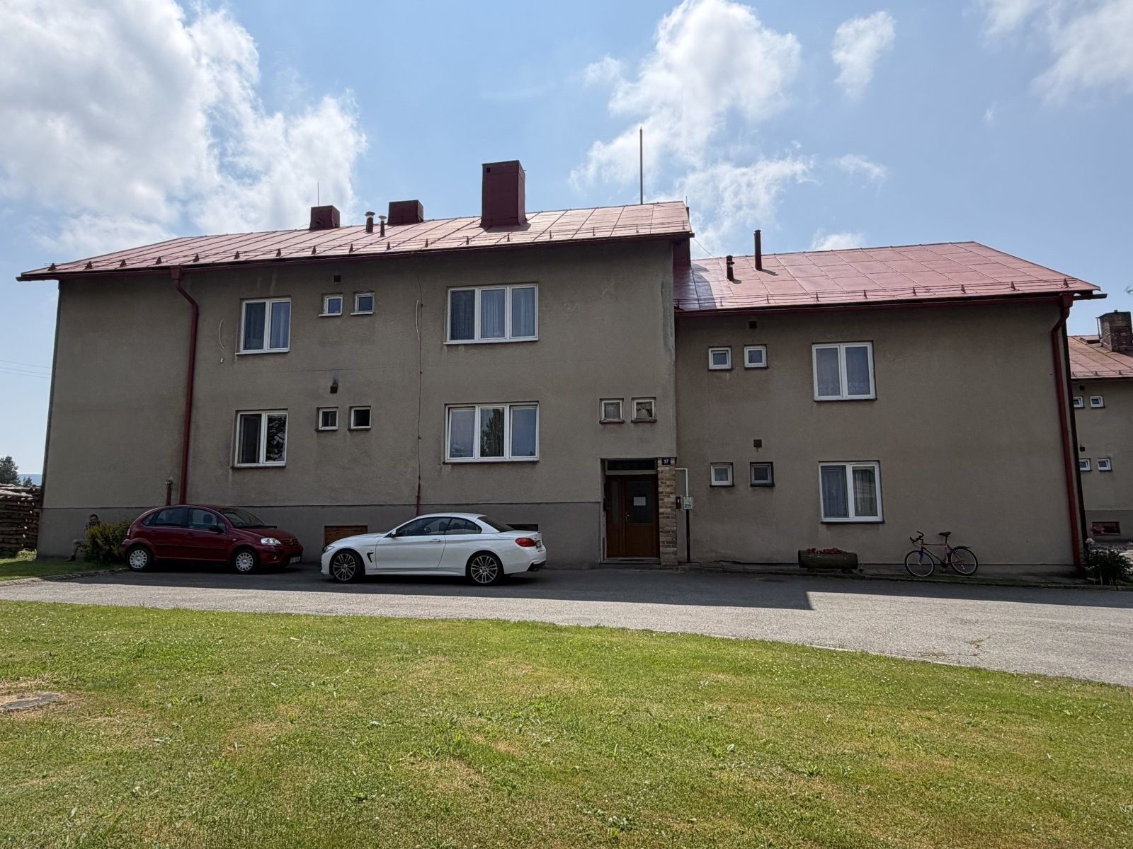 Prodej bytu 3+1 80 m² - foto 1