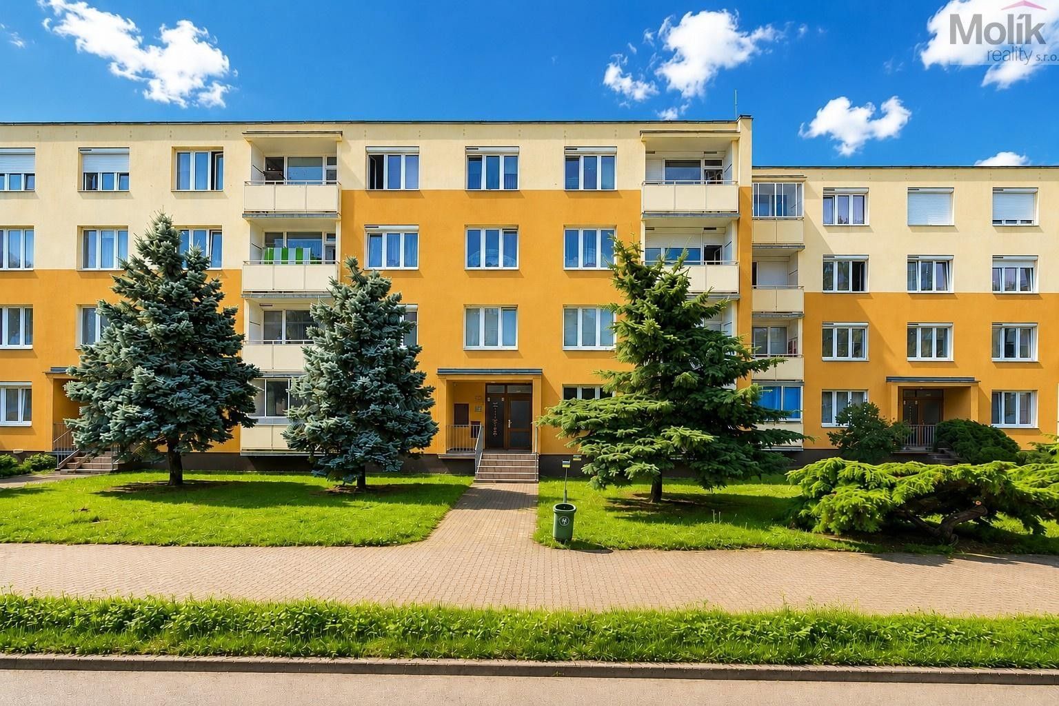 Prodej bytu 3+1 79 m² - foto 1