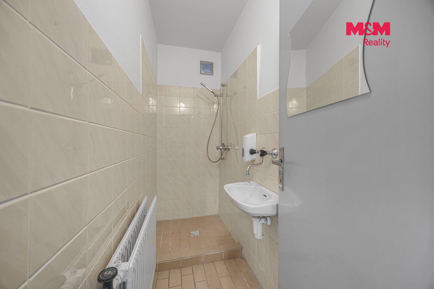 Prodej komerčního prostoru 330 m² - foto 22