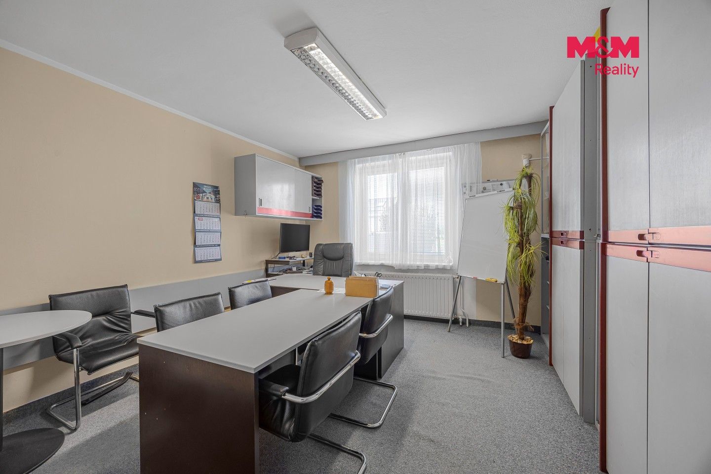Prodej komerčního prostoru 330 m² - foto 24