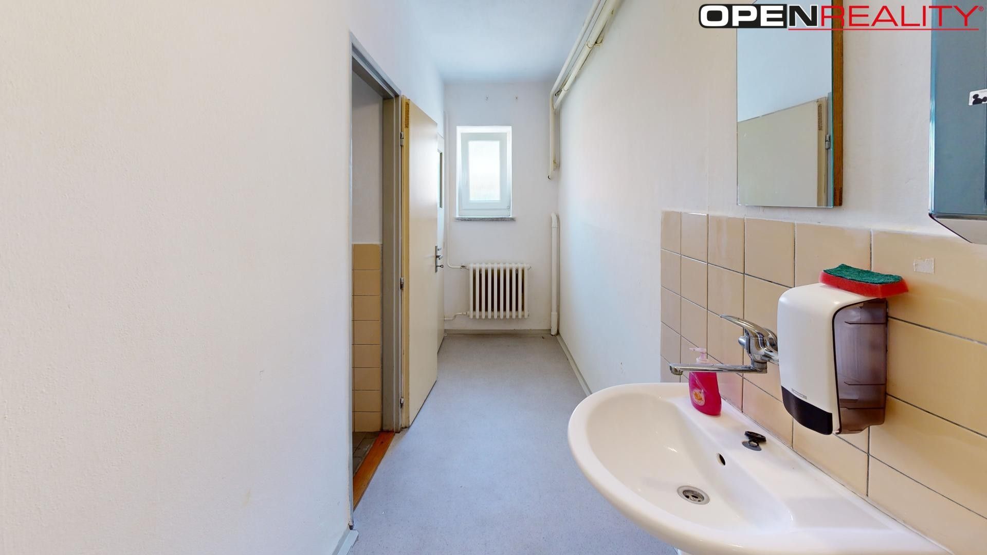 Prodej komerčního prostoru 201 m² - foto 18