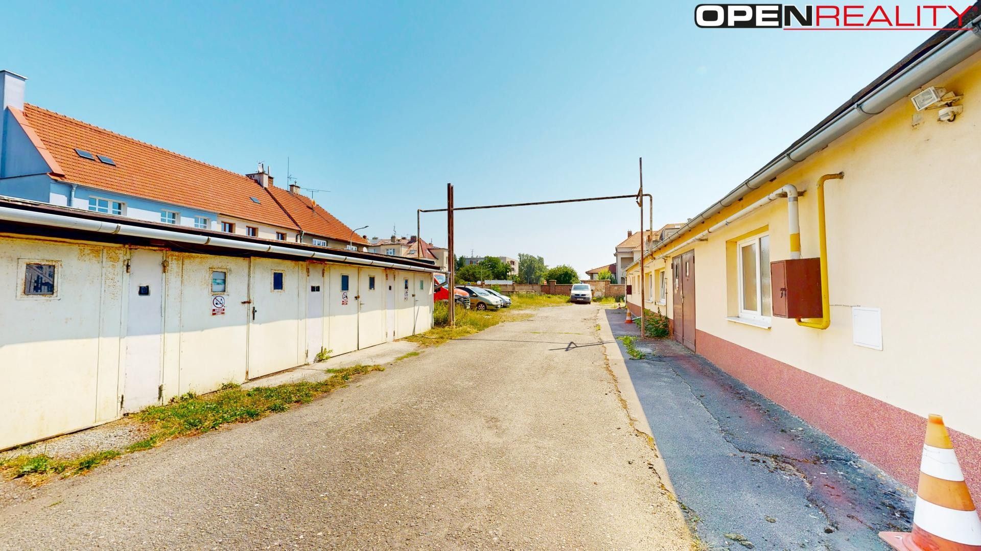 Prodej komerčního prostoru 201 m² - foto 32