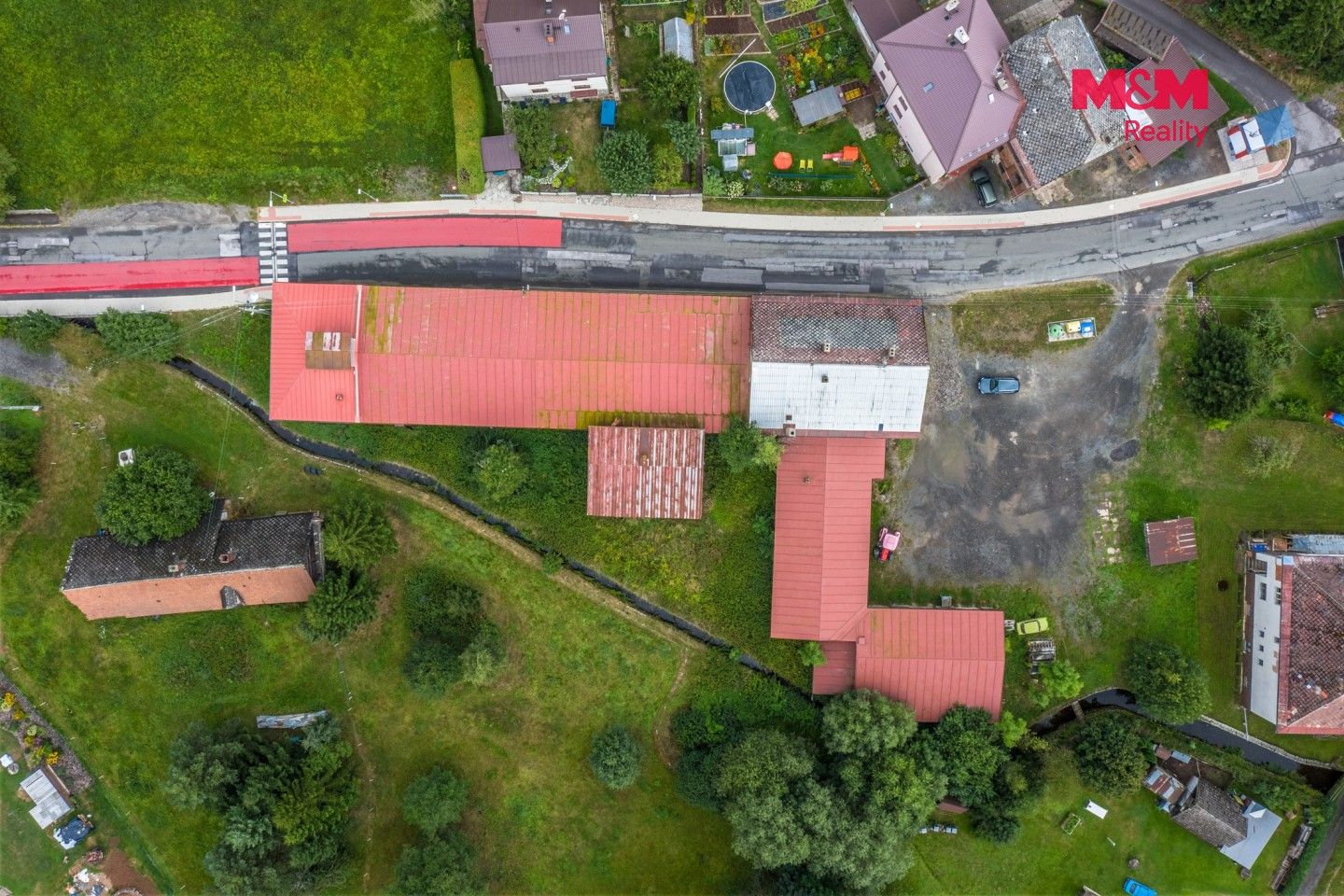 Prodej komerčního prostoru 1427 m² - foto 2