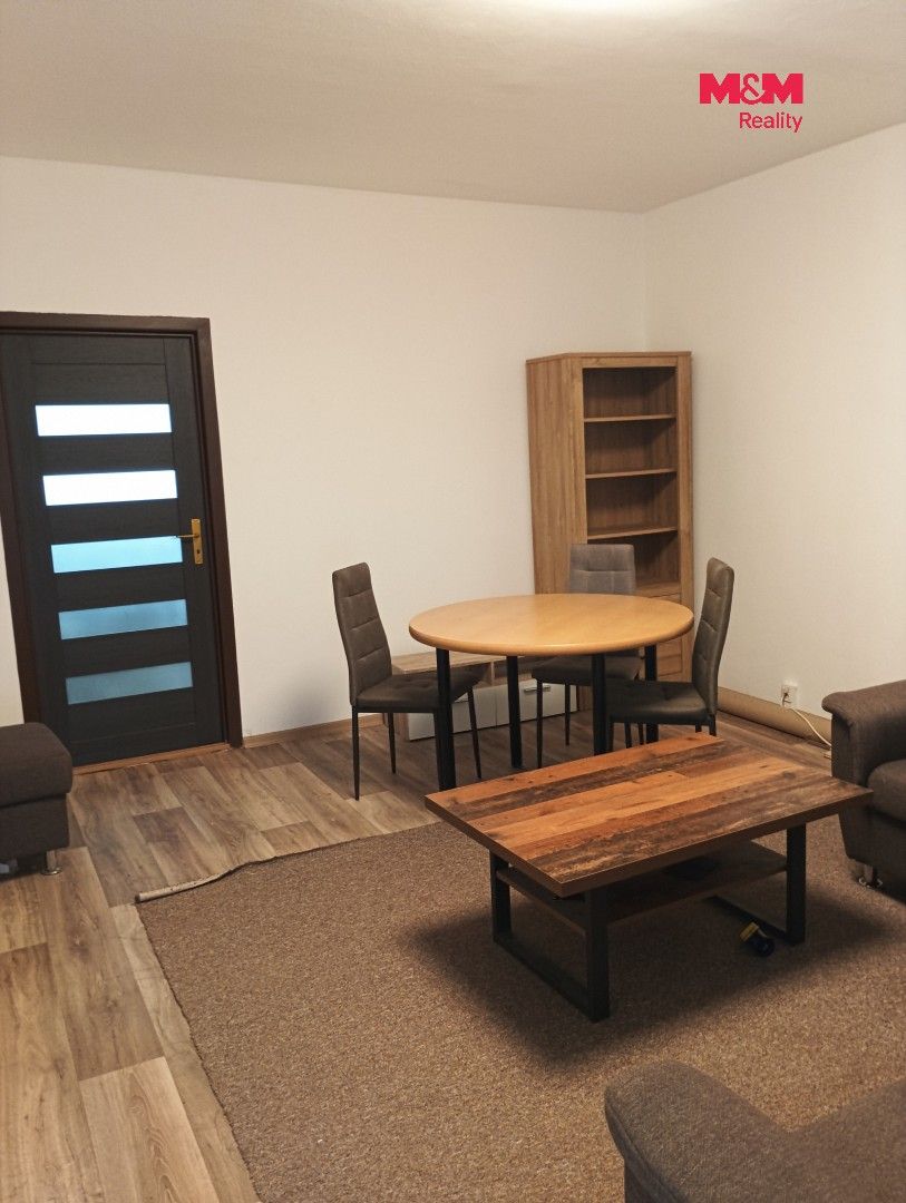 Pronájem bytu 3+1 70 m² - foto 4