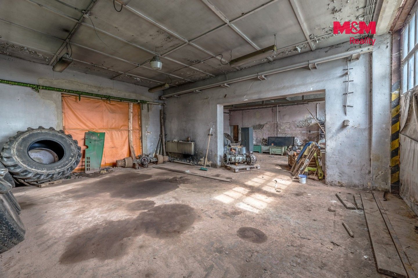Prodej komerčního prostoru 1427 m² - foto 16