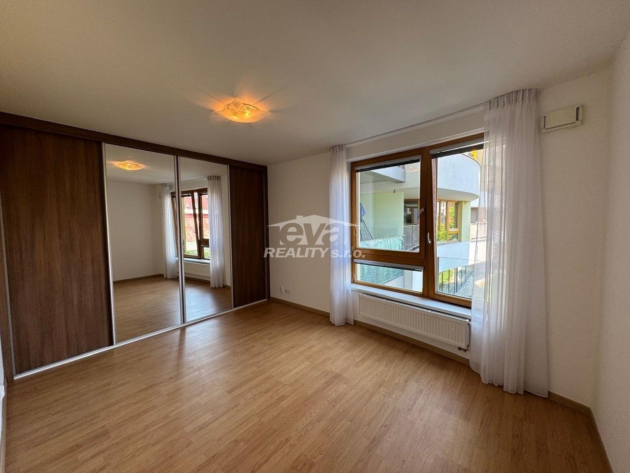 Prodej bytu 2+kk 57 m² - foto 3