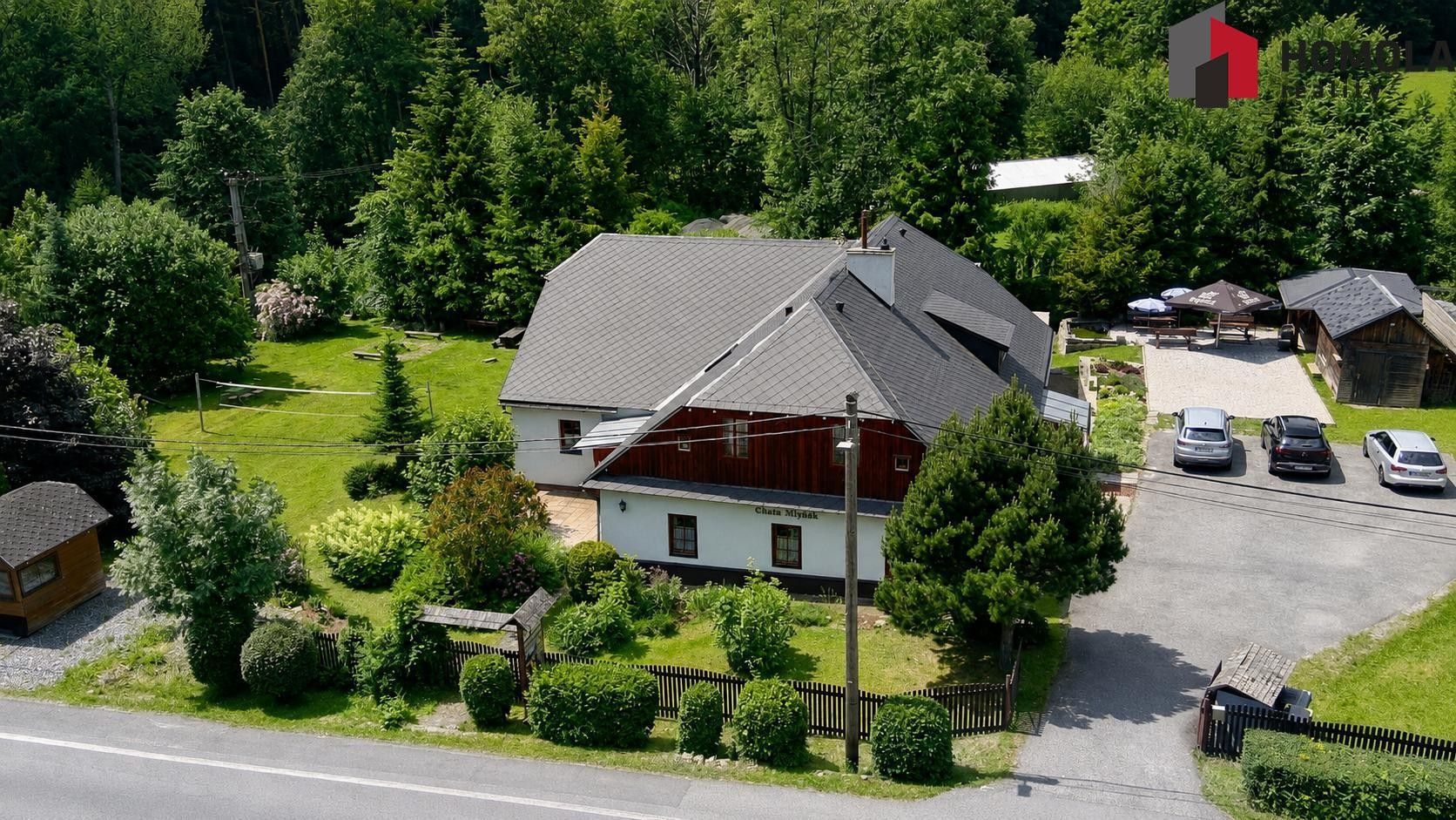 Prodej komerčního prostoru 500 m² - foto 1