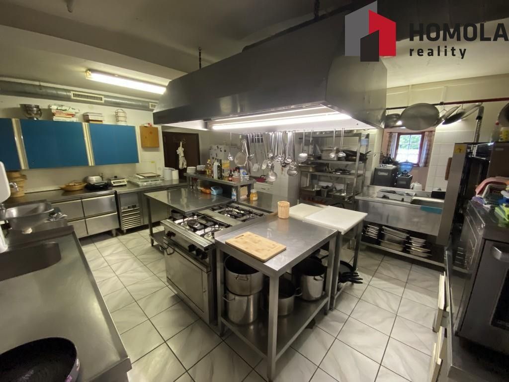 Prodej komerčního prostoru 500 m² - foto 13