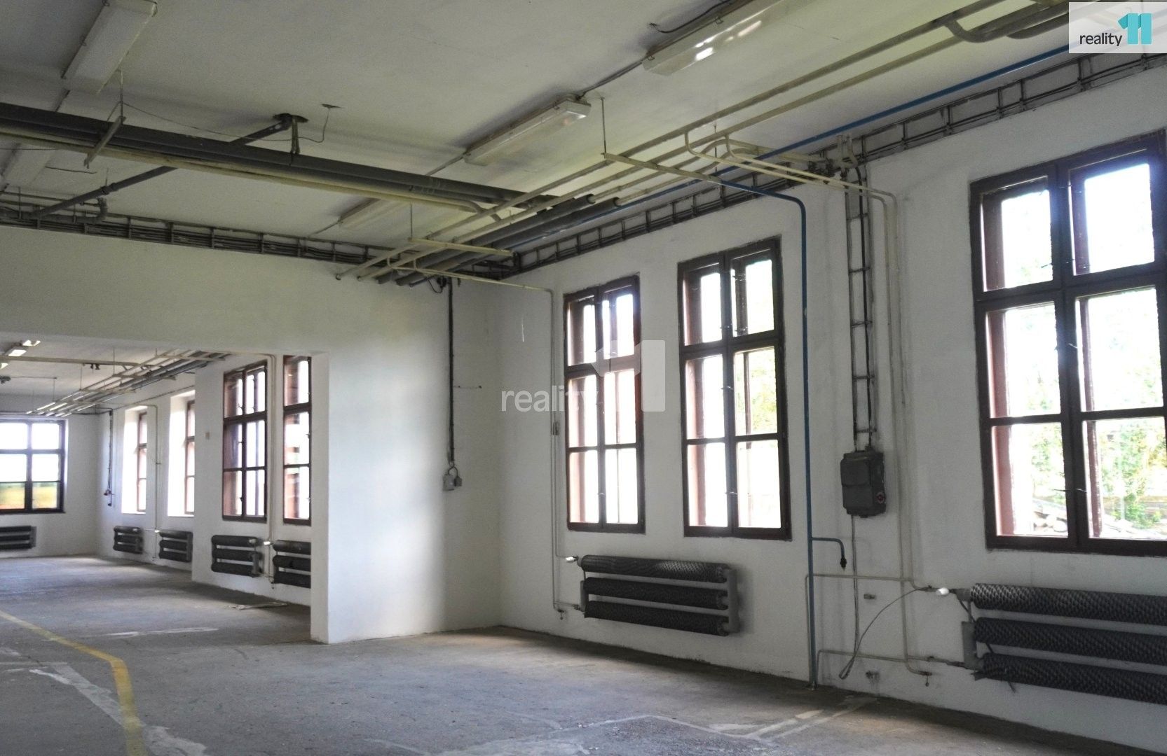 Pronájem komerčního prostoru 328 m² - foto 3