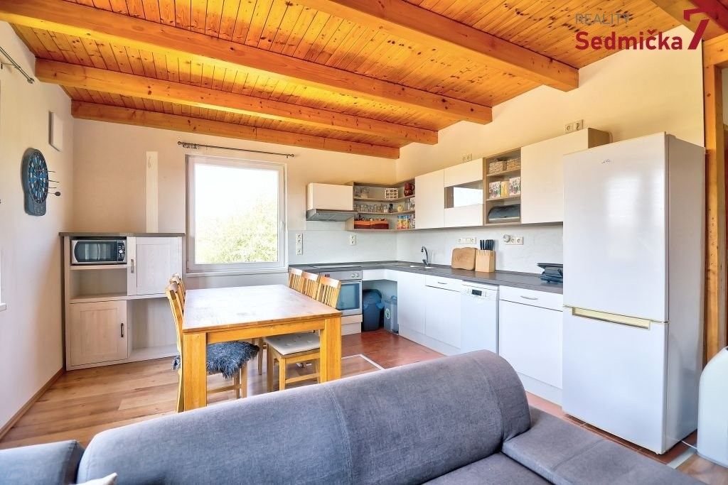 Prodej nemovitosti 127 m² - foto 10